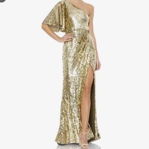 MAC DUGGAL one shoulder gold sequin gown with slit